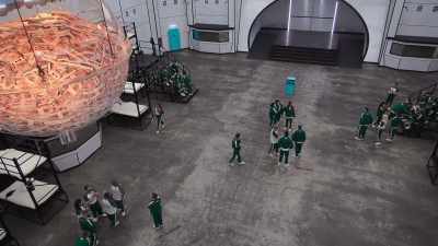 The first
of the two dormitory elimination tests - Squid Game: The Challenge