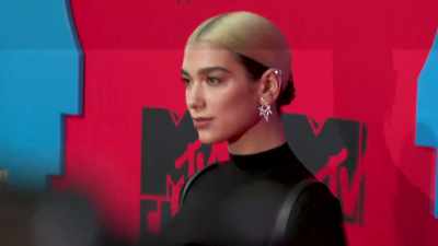 The first
single "Don't Start Now" - Dua Lipa: Elevating