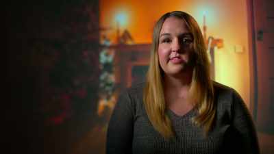 - The first thing I remember
was the way my mom reacted. - Phrogging: Hider in My House