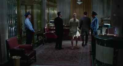 The five files you asked for
are on the desk, Lieutenant. - The Thomas Crown Affair