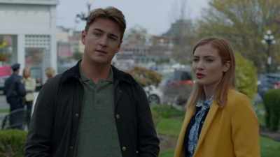 The floor
where the murder happened - Aurora Teagarden Mysteries: Something New
