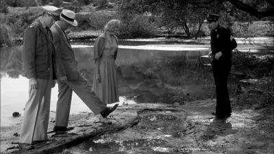 The foot that made that print - War of the Colossal Beast