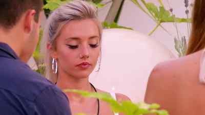 The four safe couples
must now go and decide - Love Island Australia