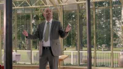 The four sides stay open, - The Wedding Contract