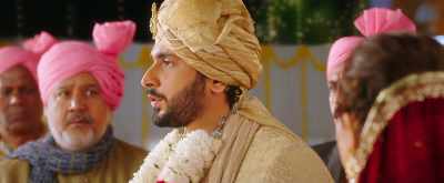 The fourth day he cried, in my arms - Sonu Ke Titu Ki Sweety