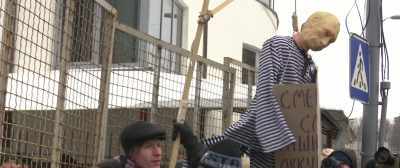 The function that its real
owners left for Ukraine - Revealing Ukraine