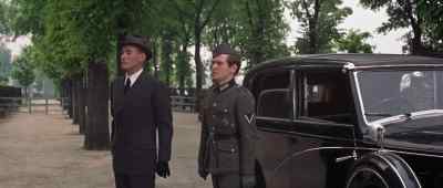 The gallery is shut
to the public, sir. - The Night of the Generals
