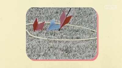 The game is called Lawn Darts, - Super Maximum Retro Show