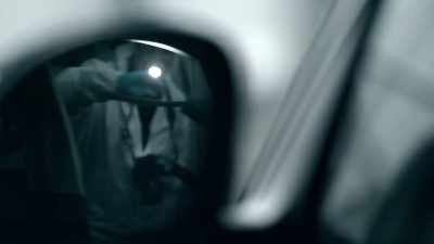 ..the gangs are prepared to use
extreme violence - The Detectives: Fighting Organised Crime