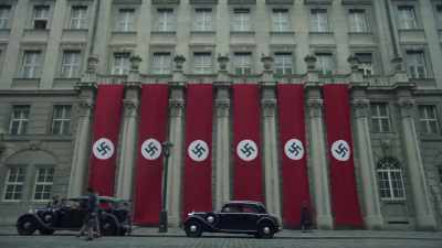 The German High Command has given
Warsaw a peace proposal. - World on Fire