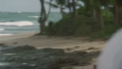 The girl is pregnant. - Lost
