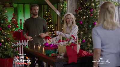 The girls are exhausted - The Christmas Contest