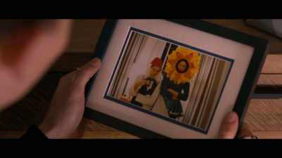 The gnome and the sunflower.
Classic. - Tall Girl