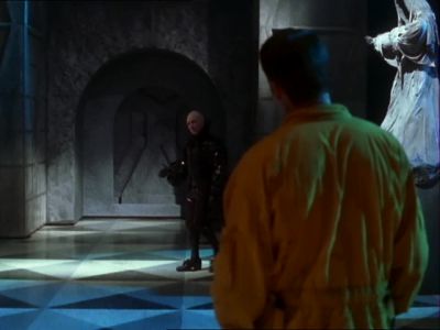 The good captain is here. - Farscape