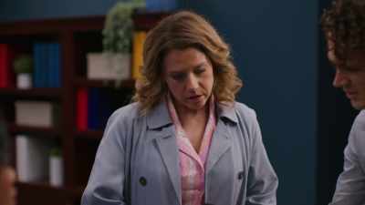 The GPS shows the
phone's location - The Jane Mysteries: Too Much to Lose