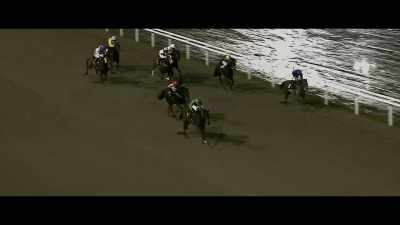 The green colours down
the centre for Oisin Murphy again. - Horsepower