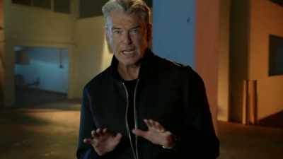 The group of friends
attempting this robbery - History's Greatest Heists with Pierce Brosnan