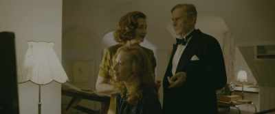 The guests arrive in 20 minutes.
- We'll be ready. - Into the Darkness
