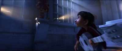 The guitar! It's gone! - Coco