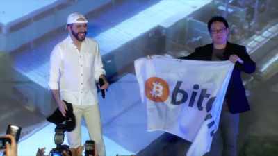 The guy on stage
with the president - Money Electric: The Bitcoin Mystery