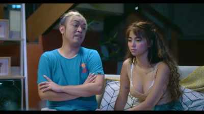 The guy who was being chased by girls - Crush Kong Curly