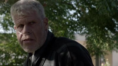 The guys are turning themselves in today. - Sons of Anarchy