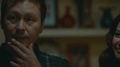 The guy's good-looking, - Lampas Langit