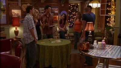 The guys trail by a hundred and fifty points. - One Tree Hill
