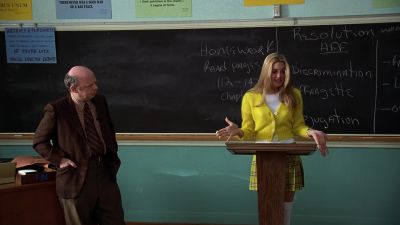 The Haitians need to come to America - Clueless