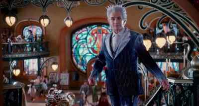 The Hall of Snow Globes, perhaps? - The Santa Clause 3: The Escape Clause