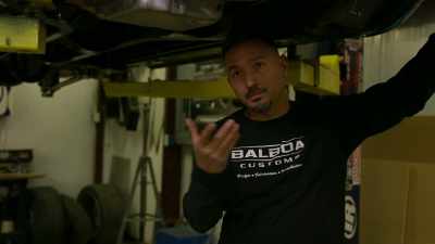 The hardware
for the spindles
is missing, - Shorty's Dream Shop