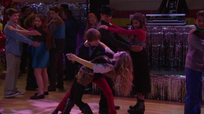 The hat's just for me, isn't it? - Girl Meets World