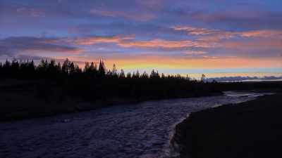 The Hayden Expedition
was dazzled - Yellowstone: One-Fifty