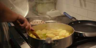 The health problems
caused Chris to reappraise. - Chef's Table: Pizza