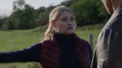 - The hedgerows were originally
planted by the fourth Duchess. - The Reluctant Royal