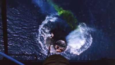 The helicopter is holding
up the capsule itself. - The Real Right Stuff
