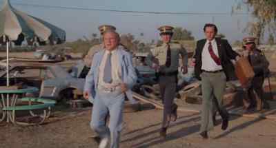- where the hell's he goin' ?
-he's heading right
For that power transformer. - Used Cars