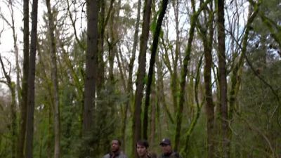 The hiker flagged me down. - Grimm