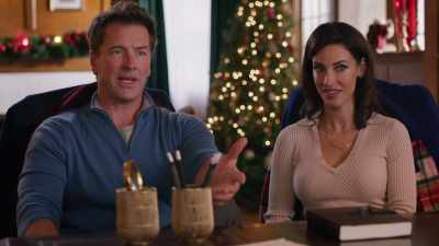 The holidays used to bring
everyone together here. - I'm Glad It's Christmas