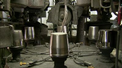 THE ICE BUCKET SPINS ON A TABLE - How It's Made