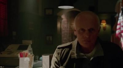 The idiot wanted to confess. - Grimm