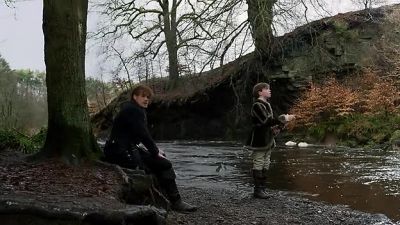 The Indians dinna bother
with line and hook. - Outlander