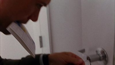 The interior locks
in an office suite
are usually low-end-- - Burn Notice