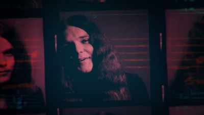 The keyboard
would be floating, - If I Leave Here Tomorrow: A Film About Lynyrd Skynyrd