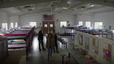 The kids should be back soon.
We can wait here. - NCIS