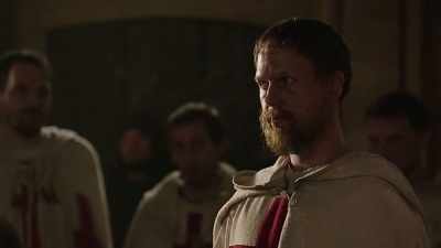 The King's army is almost ready
to defend Navarre. - Knightfall