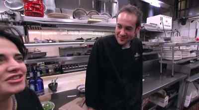The kitchen's always playing
practical jokes on each other. - Kitchen Nightmares