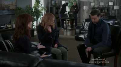 The lab tells me that
any savvy internet user - Aurora Teagarden Mysteries: An Inheritance to Die For