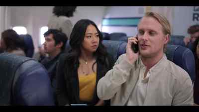 The lady next to me is gonna
listen to our conversation, - Laid