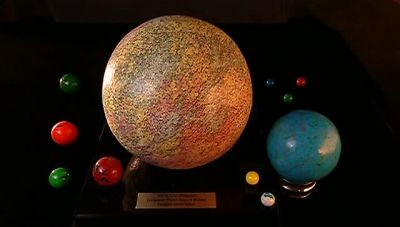 THE LARGER ONES
ARE JUST FOR SHOW. - How It's Made